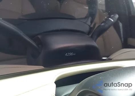 2025 Cadillac Xt4 Fwd Premium Luxury from USA, damaged, VIN 1GYFZCR48SF104172